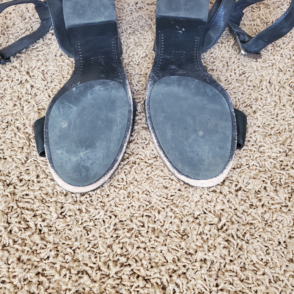Frye Cindy ankle strap sandals. Size 10. - Picture 13 of 14
